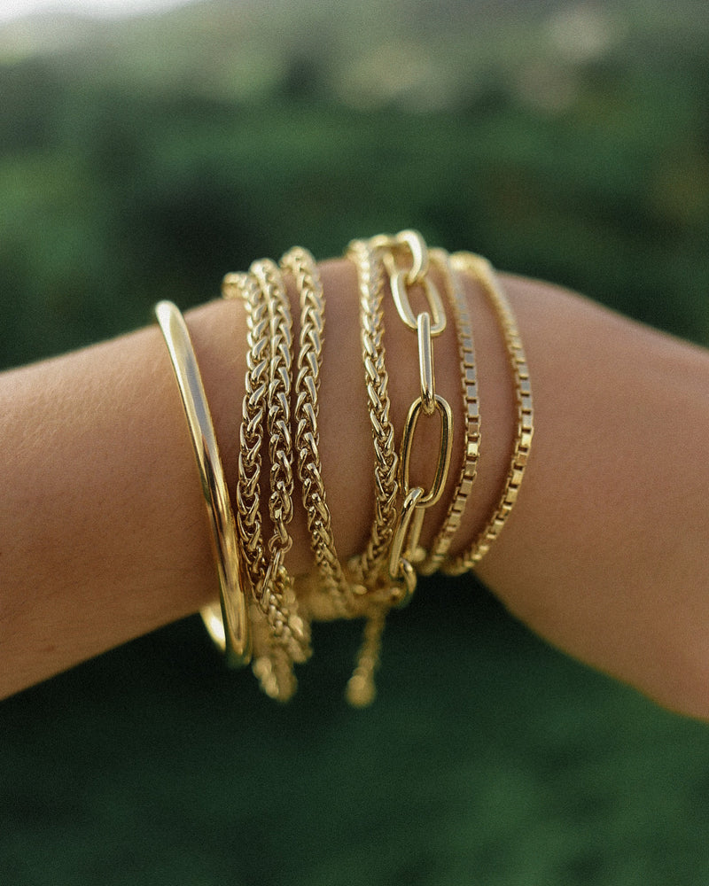 gold bangle