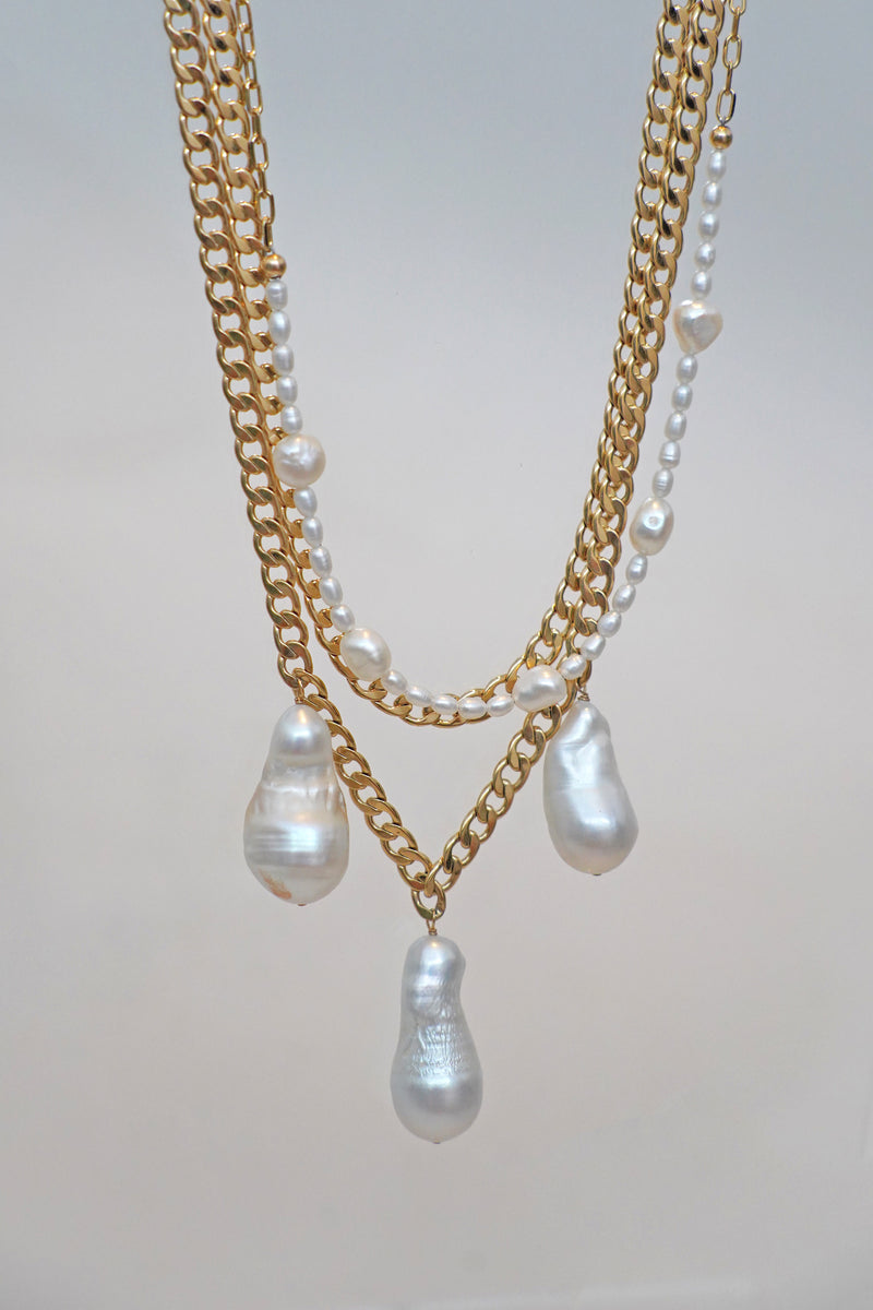 baroque pearl trio necklace