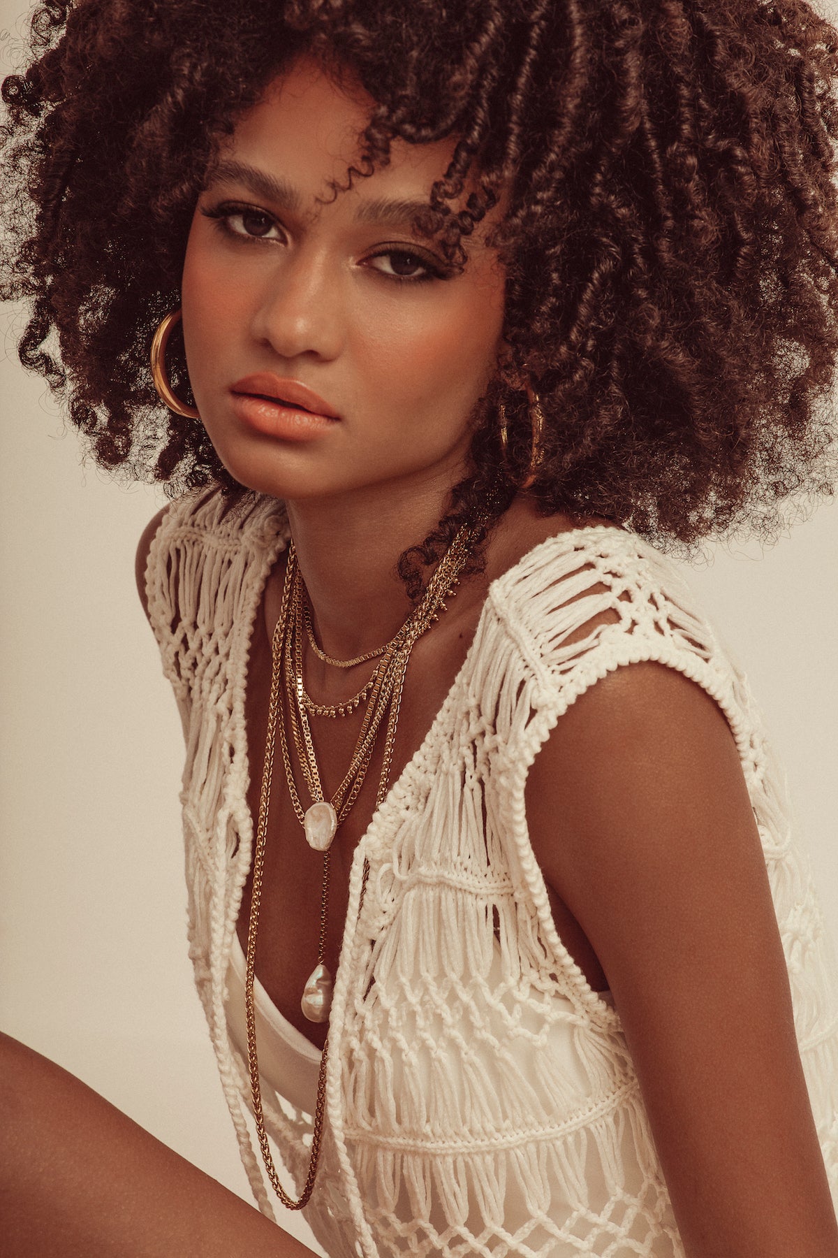 pearl drop etta lariat Kei Jewelry