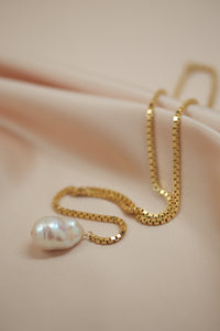 pearl drop etta lariat