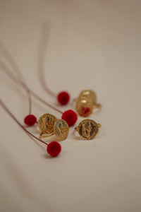 medallion ring